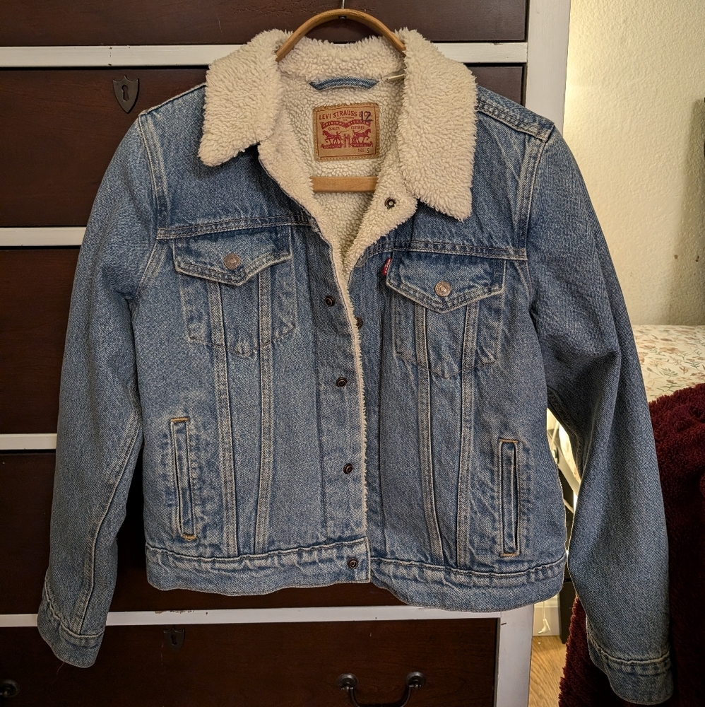 Levi's Sherpa Lined Denim Jacket